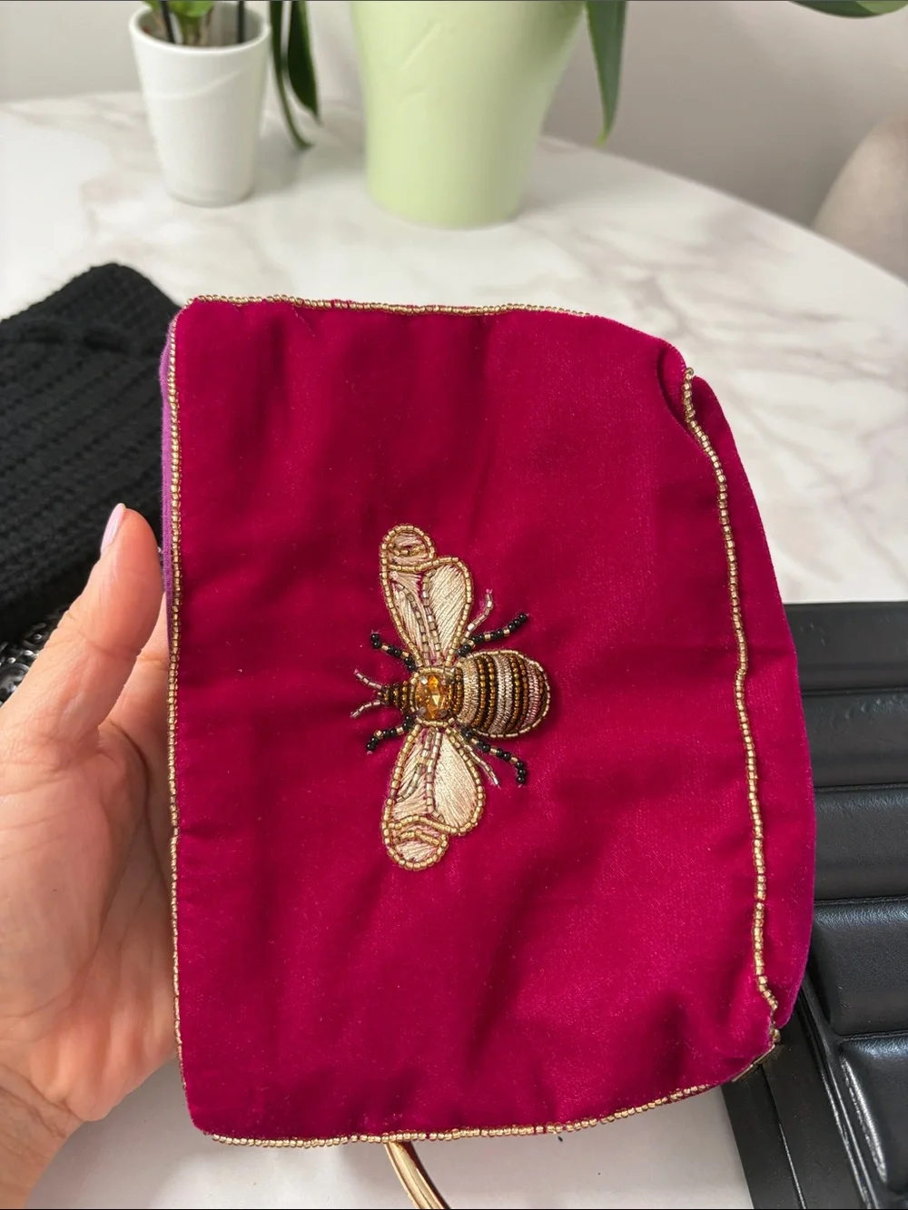 Vintage compact circular